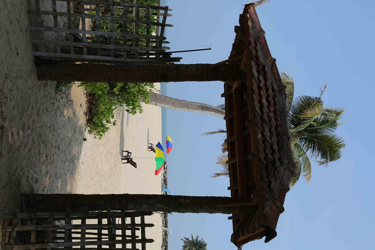 Beach Paradise アーラップーザ県 エクステリア 写真